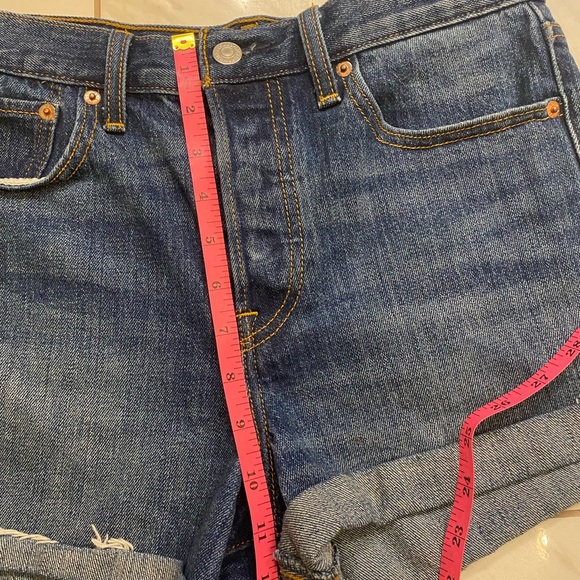Levi Strauss White Oak Cone Denim Shorts Size 28 - Picture 9 of 10
